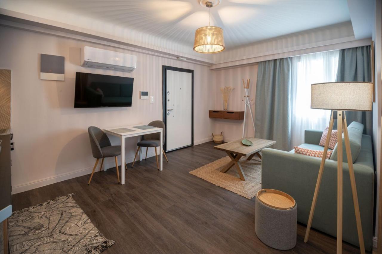 Niki Athens Suites - Cosy Suite In The Historical Center Of Ateny Zewnętrze zdjęcie