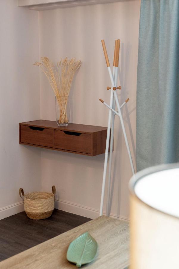 Niki Athens Suites - Cosy Suite In The Historical Center Of Ateny Zewnętrze zdjęcie